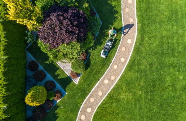 Cost of Mowing And Landscaping in Southport